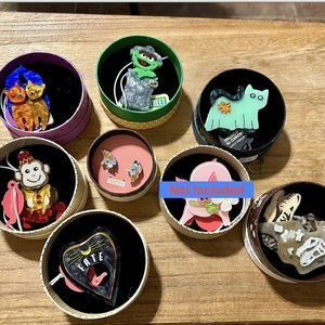 Erstwilder Brooches Bundle